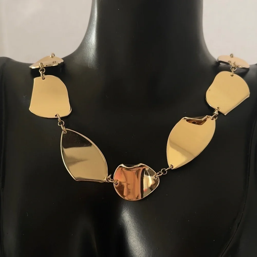 Halogen gold tone plate statement necklace